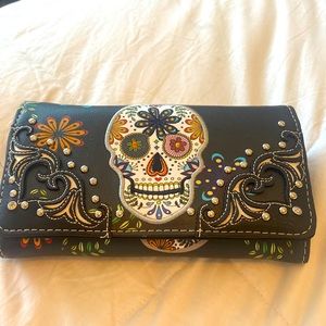 Multi Functional Sugar Skull Embroidery Trifold Clutch Crossbody Wallet new